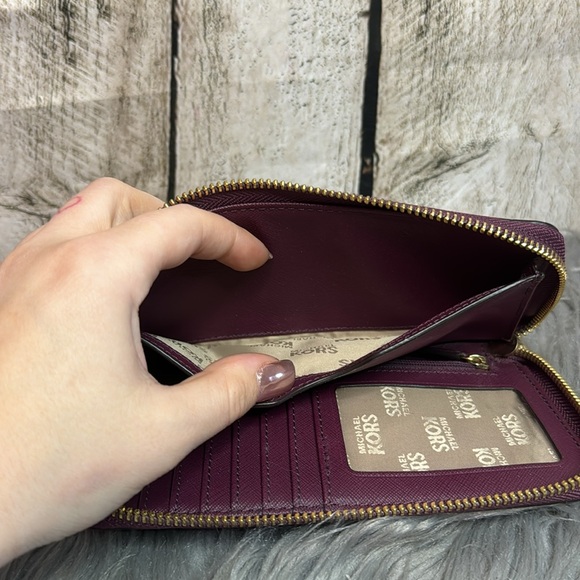 MICHAEL KORS - Wallet/wristlet - Picture 10 of 10